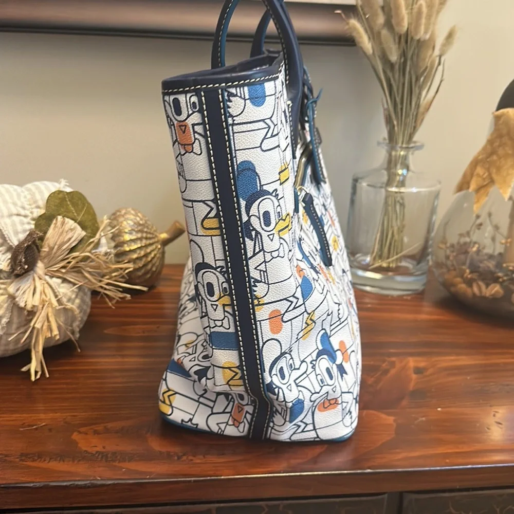 Dooney & Bourke women’s Donald Duck Disney Parks Bag